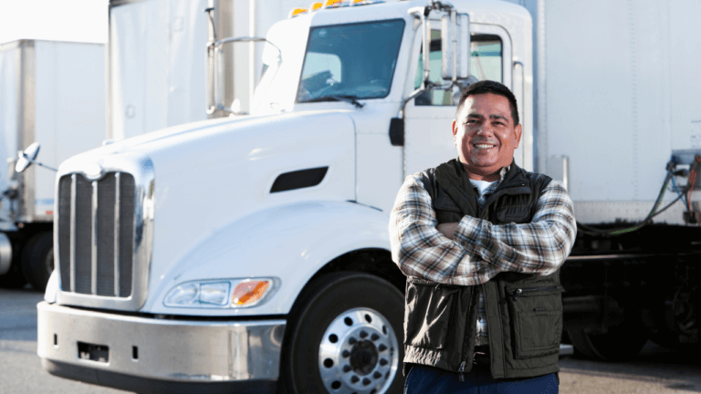 Paso a paso: lo que debes hacer para obtener tu CDL en los Estados Unidos