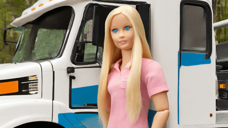 La próxima Barbie podría ser camionera